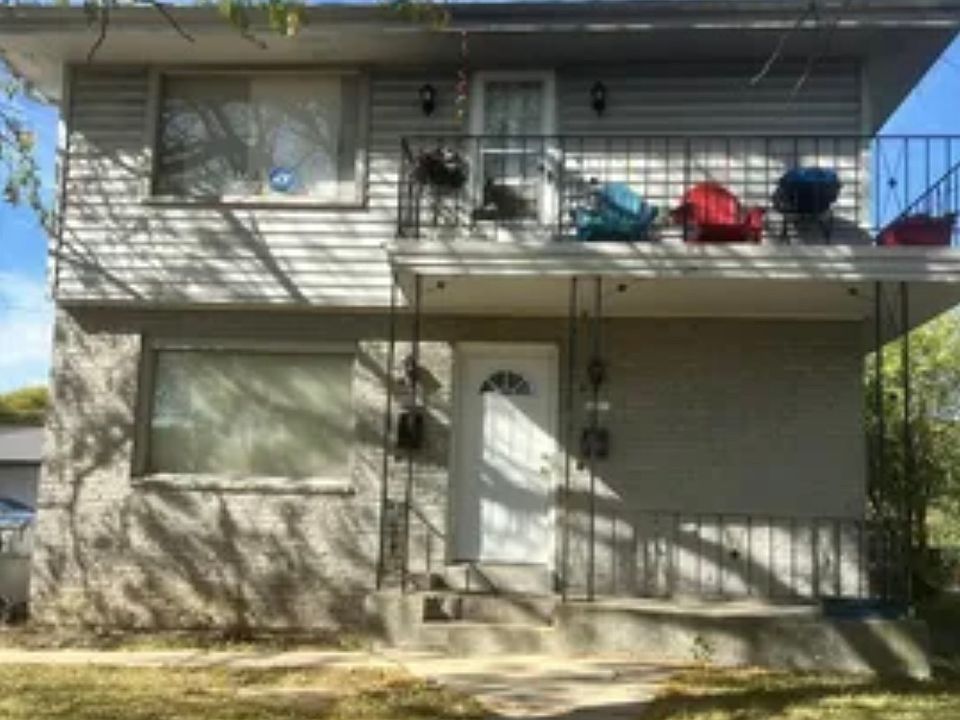 2nd image of 6419 N 89th St #6419