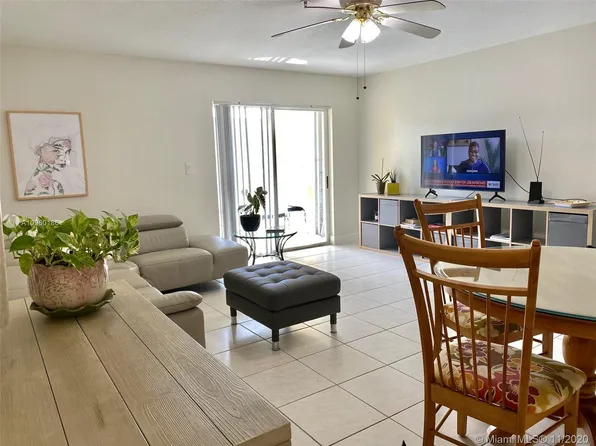 21 E 3rd St APT 502, Hialeah, FL 33010