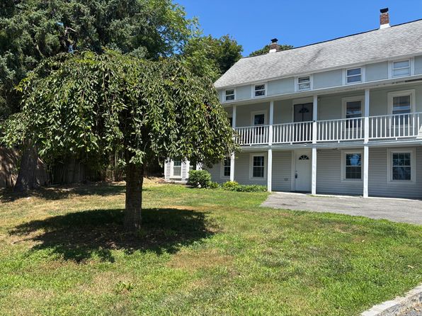 245 Glenville Rd FLOOR 1