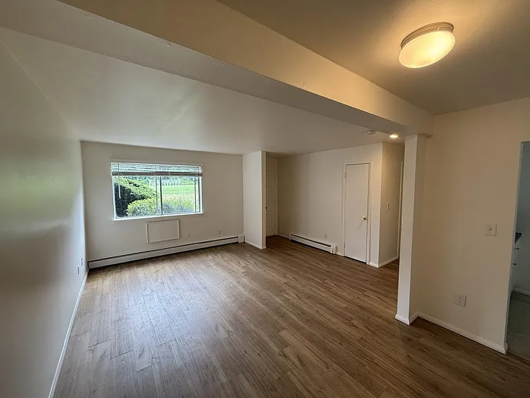 37 Rome Ave — Photo 2