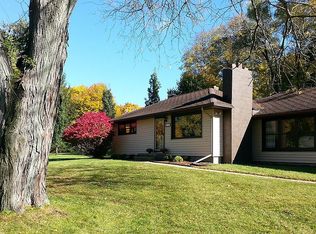 2223 Seminole Dr, Okemos, MI 48864