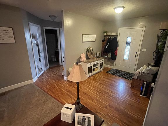 5th image of 617 Walnut Creek Dr