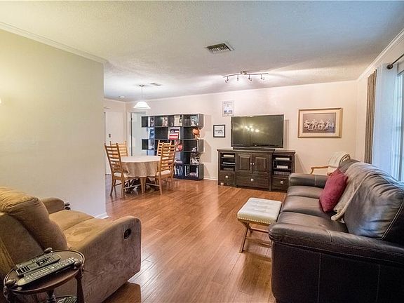5th image of 212 N Lake Cortez Dr