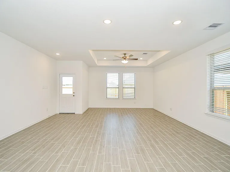 31322 Horseshoe Meadow Bend Ln — Photo 4