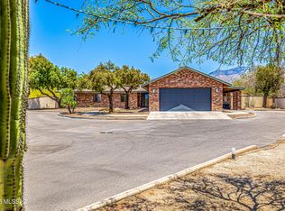 9840 N Desert Sky Rd, Tucson, AZ 85737