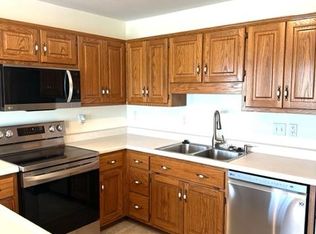 3249 Buckingham Dr, Sedalia, MO 65301