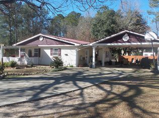 1209 Shore Line Dr, Tignall, GA 30668