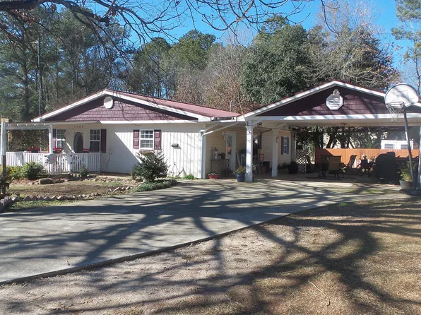 1209 SHORELINE DR Drive, Tignall, GA 30668