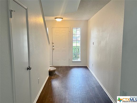 2nd image of 1319 Garden Path Dr