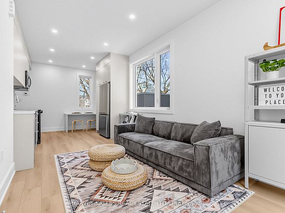 5th image of 45 Bellevue Ave #5B