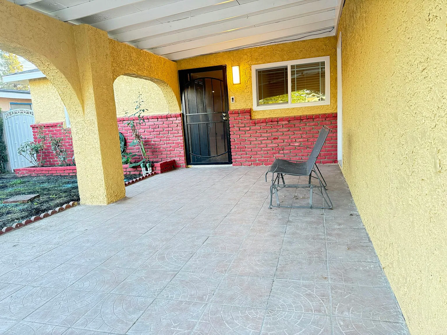 19922 Flallon Avenue — Photo 4