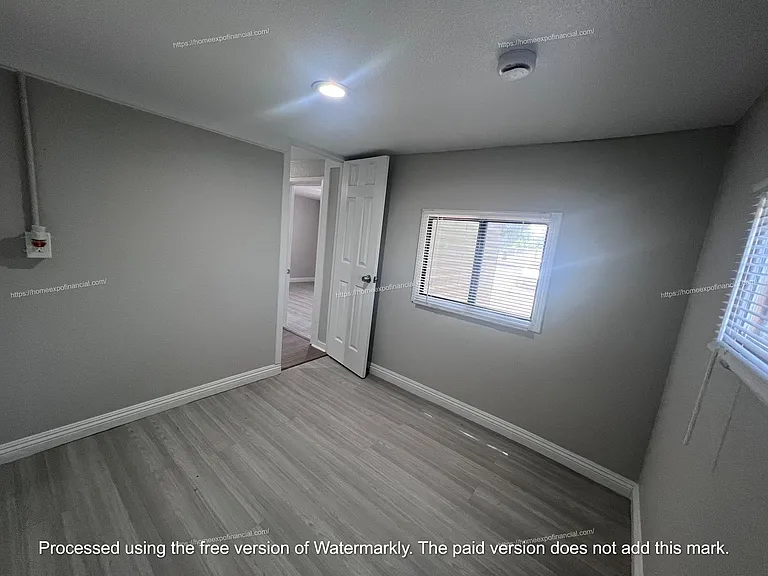 44075 B St — Photo 30