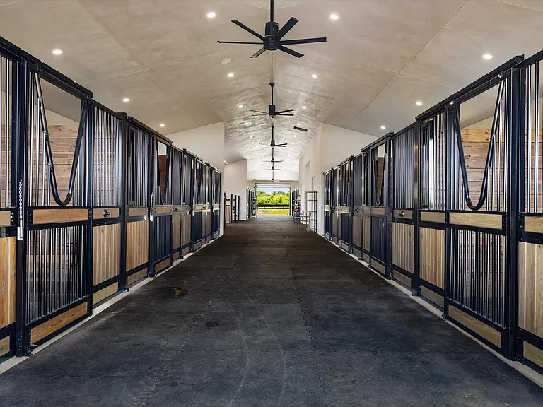 16175 Deer Path Ln — Photo 15
