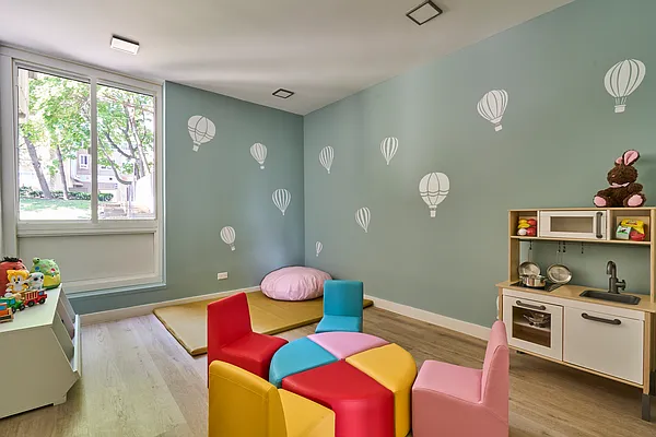 Rented by Corcoran | media 16