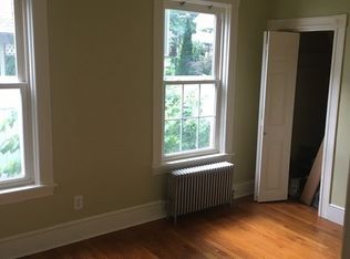 1 Oxford Pl #1, Worcester, MA 01609