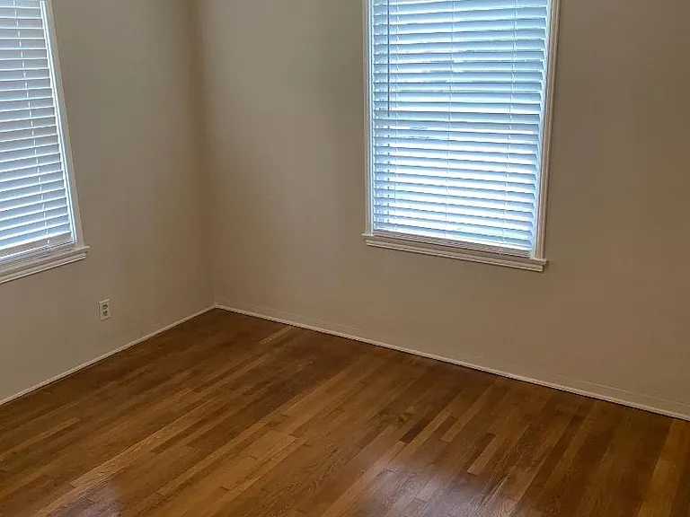 3709 Cerritos Ave — Photo 8