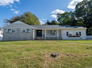 748 W Main St, West Haven, CT 06516