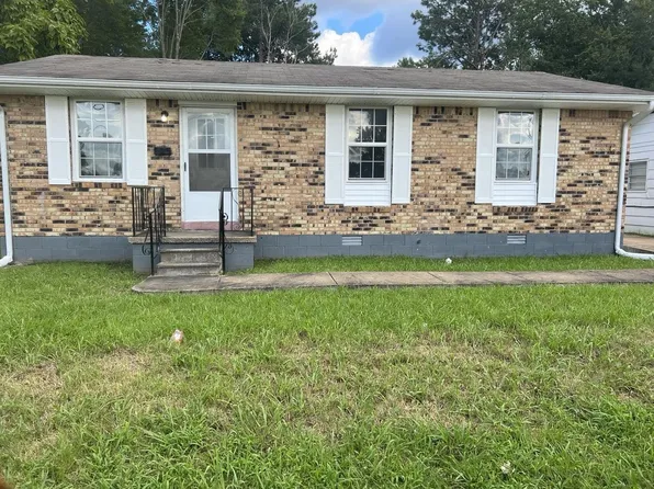 560 Westside Dr, Humboldt, TN 38343