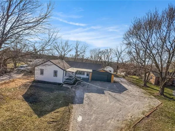 3040 S 65th St, Kansas City, KS 66106