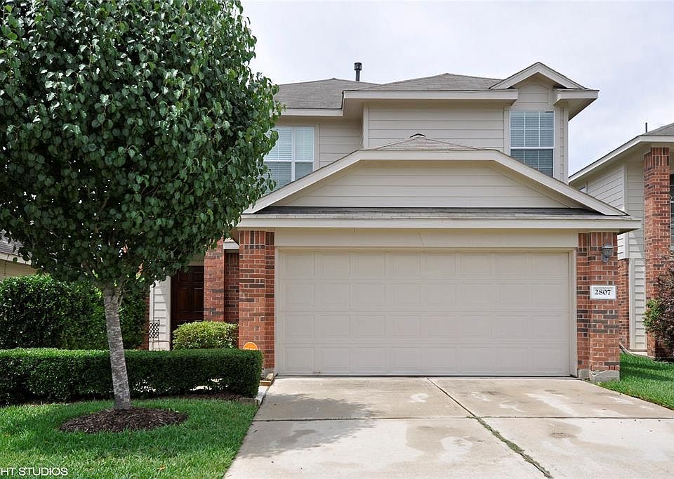 1st image of 2807 Chaplin Place Dr