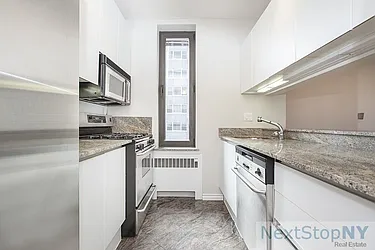 Rented by NextStopNY