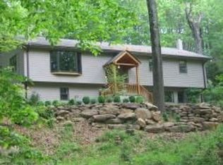 51 Burrell Rd, Lebanon, NJ 08833