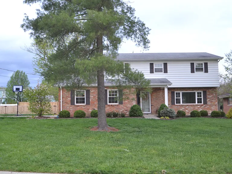6234 Lakota Dr — Photo 1