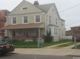 4512 Smart St, Flushing, NY 11355