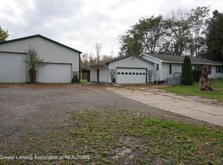 1801 W Lansing Rd, Morrice, MI 48857