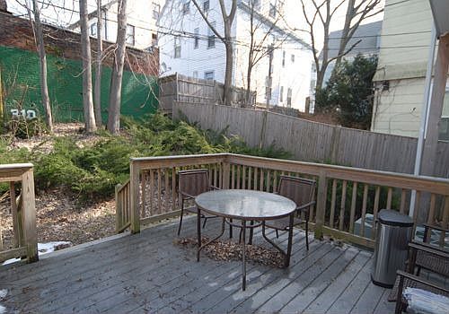 1st image of 7 Dalrymple St #3