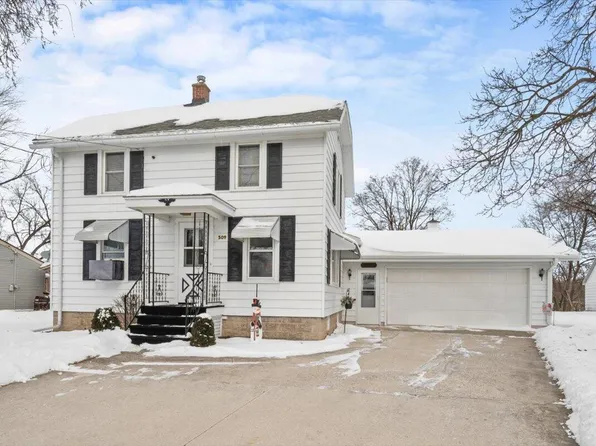 509 Clark STREET, Cascade, WI 53011