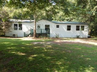 195 Ellis Hodge Rd, Lucedale, MS 39452