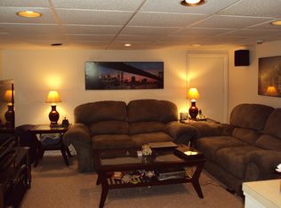 232 Bayview Ave, Massapequa, NY 11758