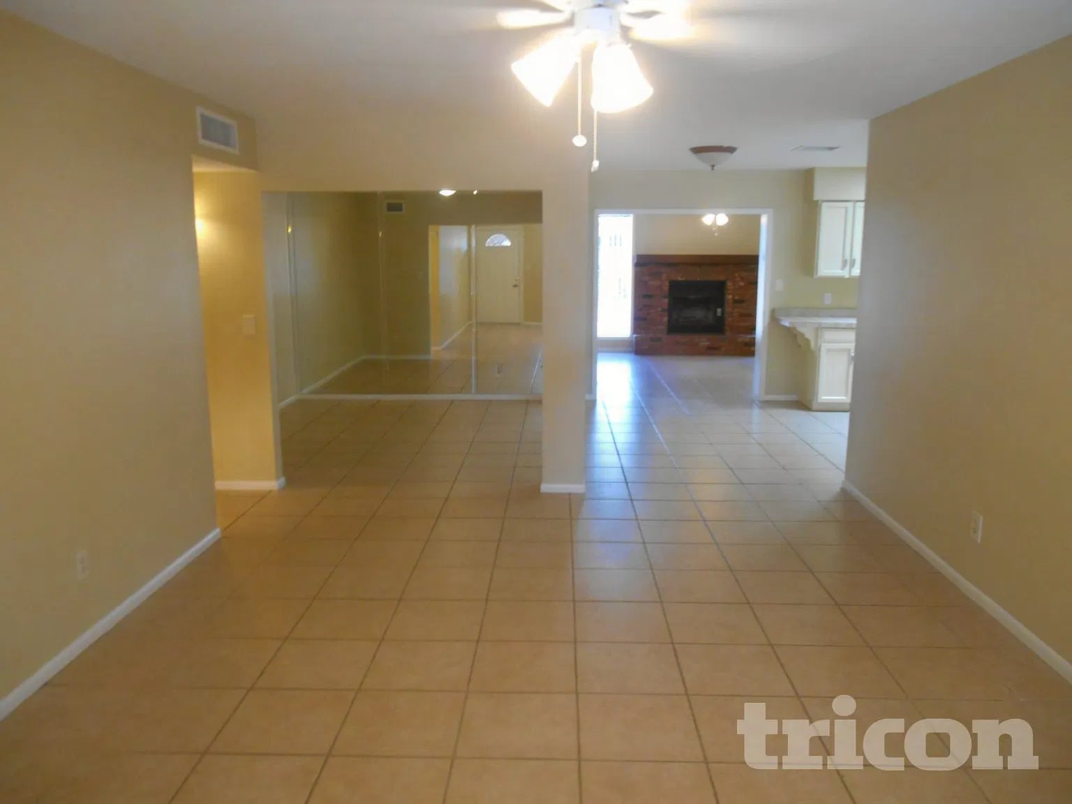 2746 W Villa Rita Drive Phoenix AZ — Photo 4