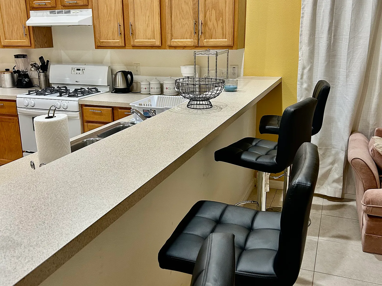 5 bed, 2477 sqft, $3,600 — Photo 4
