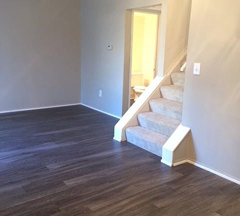 3rd image of 2144 Jonathan Cir