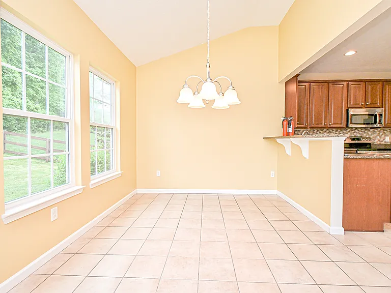 8453 Forest Valley Dr — Photo 16