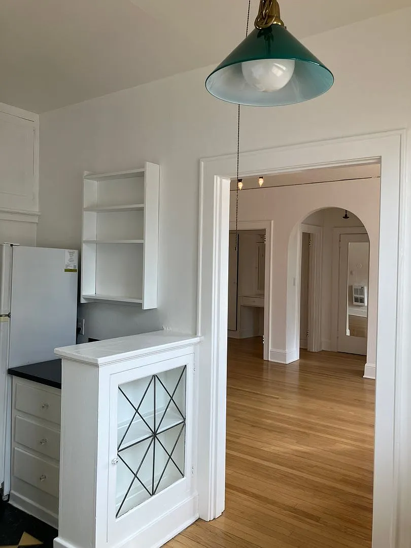 Oriental Apartments — Photo 4
