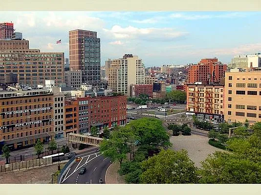 Sold by Stribling | media 26