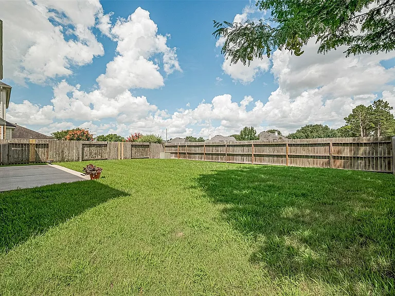 20834 Avery Cove Ln — Photo 44