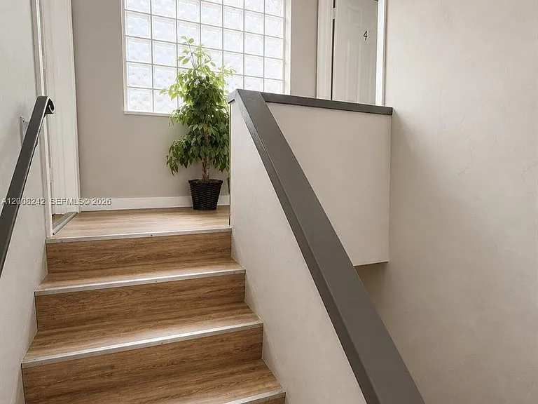 375 SW 19th Ave #2 — Photo 6
