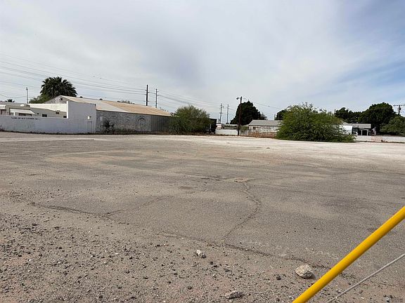 2nd image of 180 S Avenue B