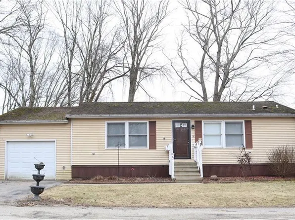 61 Connecticut Drive, Plainfield, CT 06374