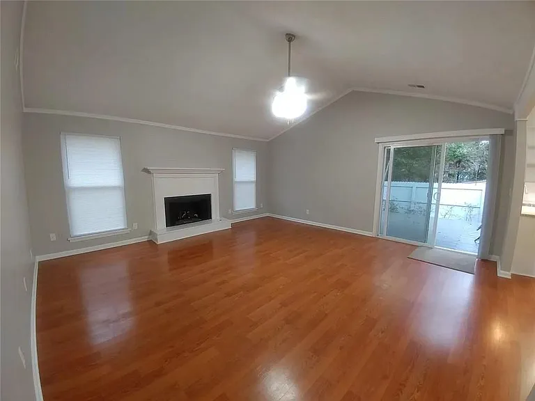 50 Parkmont Dr — Photo 6