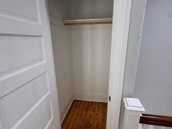 5th image of 77 Oak St APT 3