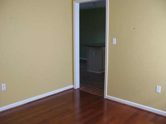 4th image of 199 Philwood Dr