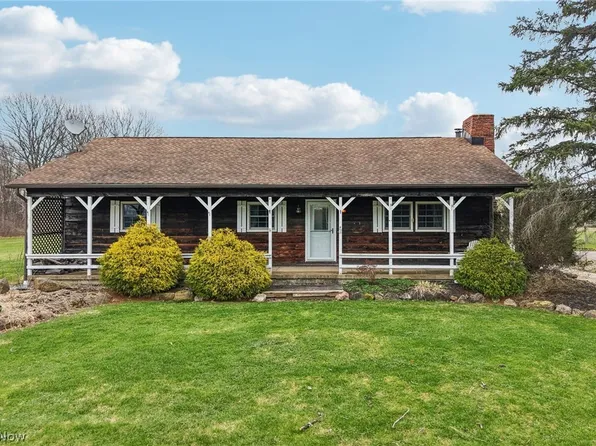 11981 Clay St, Huntsburg, OH 44046