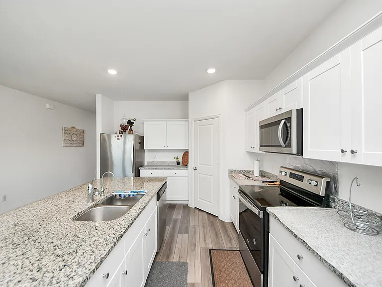 4830 Highland Springs Dr — Photo 21