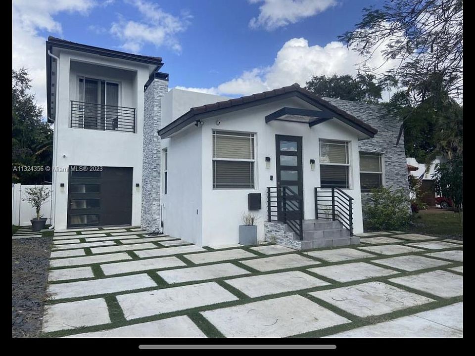 1st image of 1115 SW 18th Ct