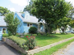 24 Lake Dr #B, Greenwood Lake, NY 10925